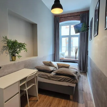Hotel apartamentowy Five Piotrkowska 28