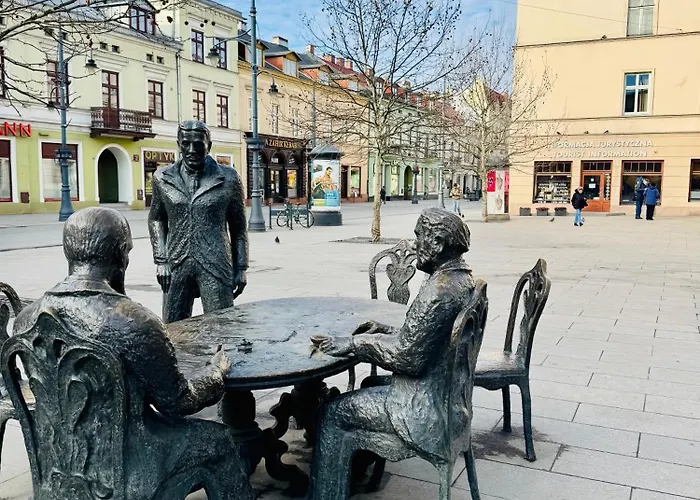 Five Piotrkowska 28 Apart-hotel